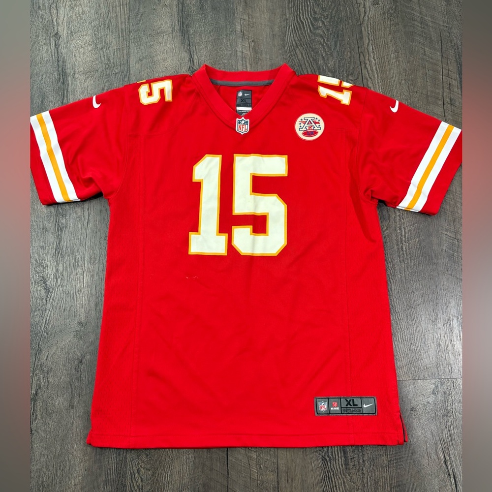 Kansas City Chiefs Patrick Mahomes Nike Red Game Jersey - Youth - XL (18/20)